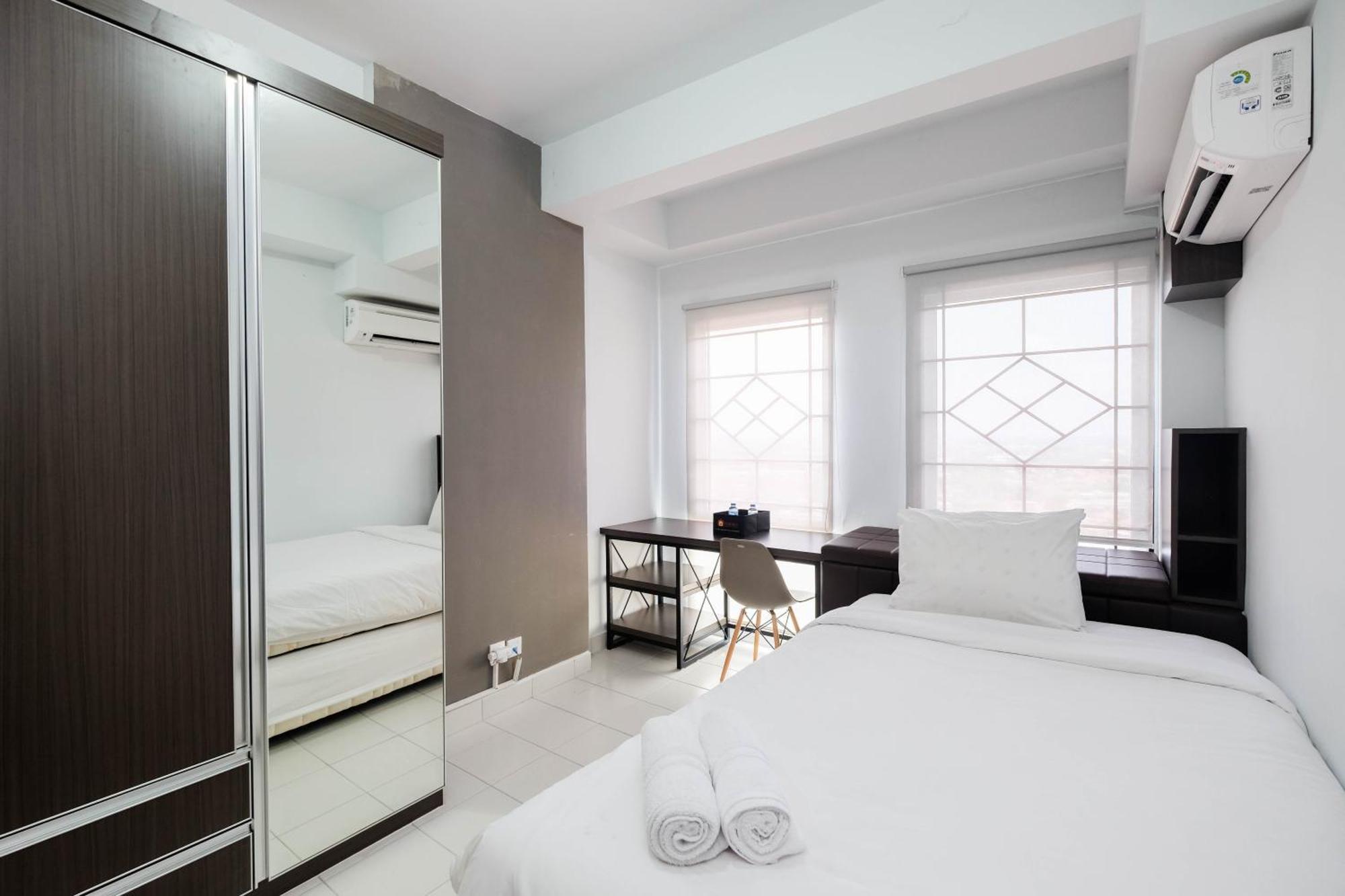 Modern And Comfy At Patraland Urbano By Travelio Bekasi